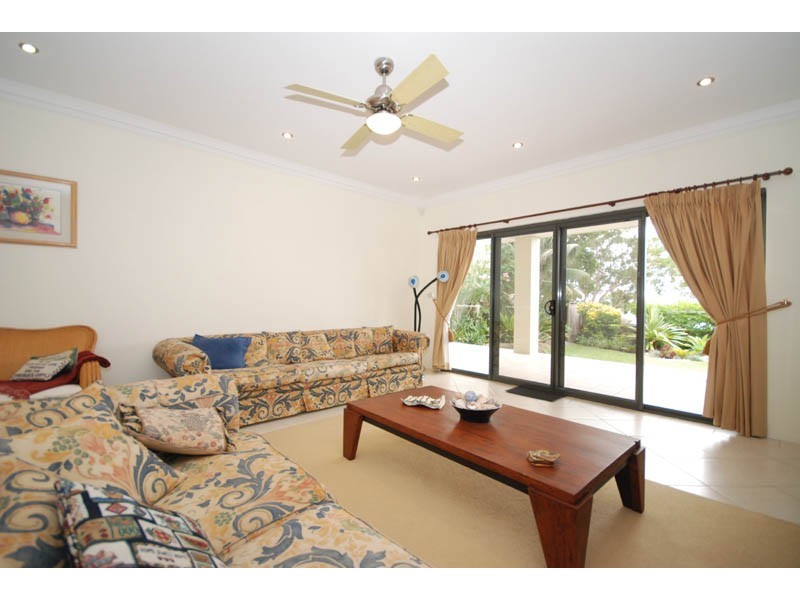 114 Woodlands Road, Taren Point NSW 2229