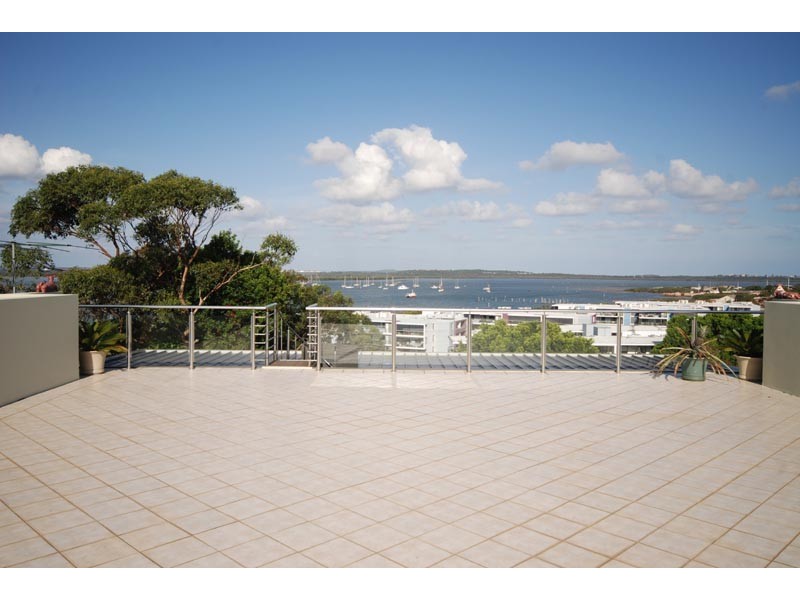 114 Woodlands Road, Taren Point NSW 2229