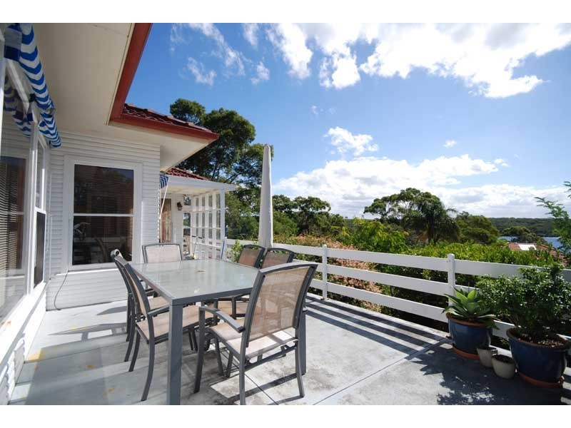 Lilli Pilli NSW 2229