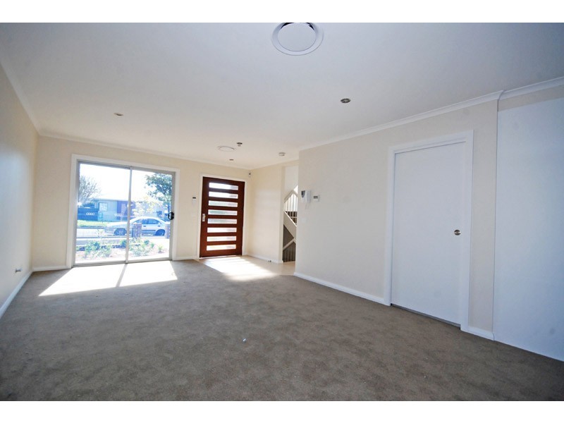 36-38 Durbar Avenue, Kirrawee NSW 2232