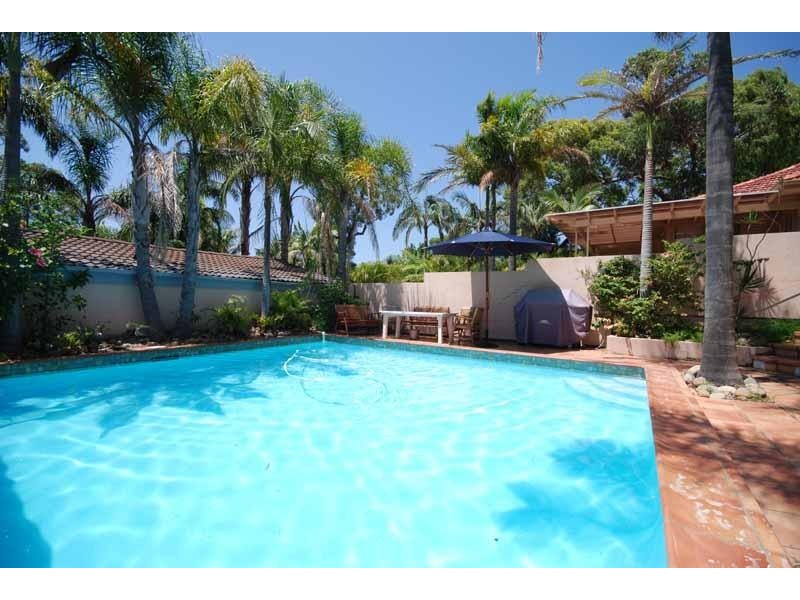 327 Woolooware Road, Burraneer NSW 2230