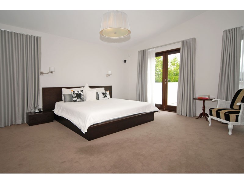 33 Castelnau Street, Caringbah South NSW 2229