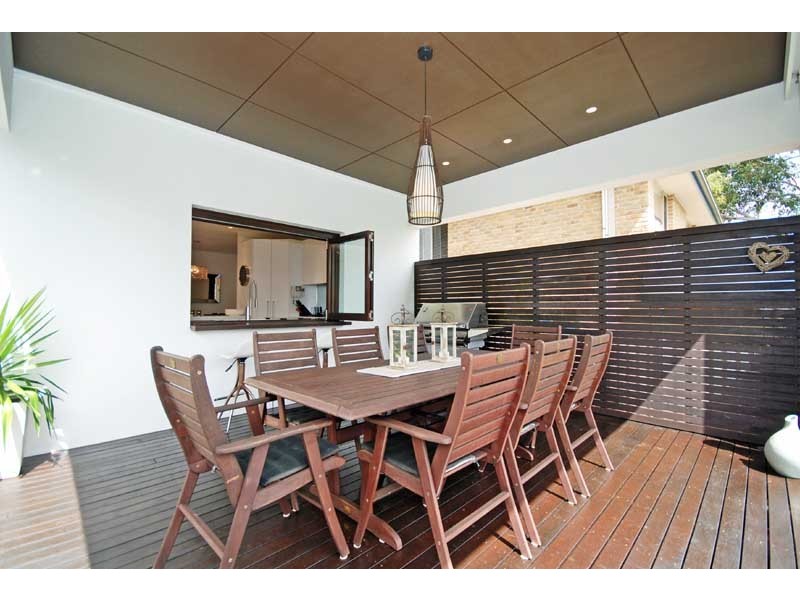 33 Castelnau Street, Caringbah South NSW 2229