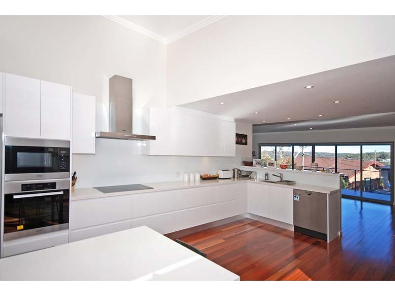 1 Loch Lomond Crescent, Burraneer NSW 2230