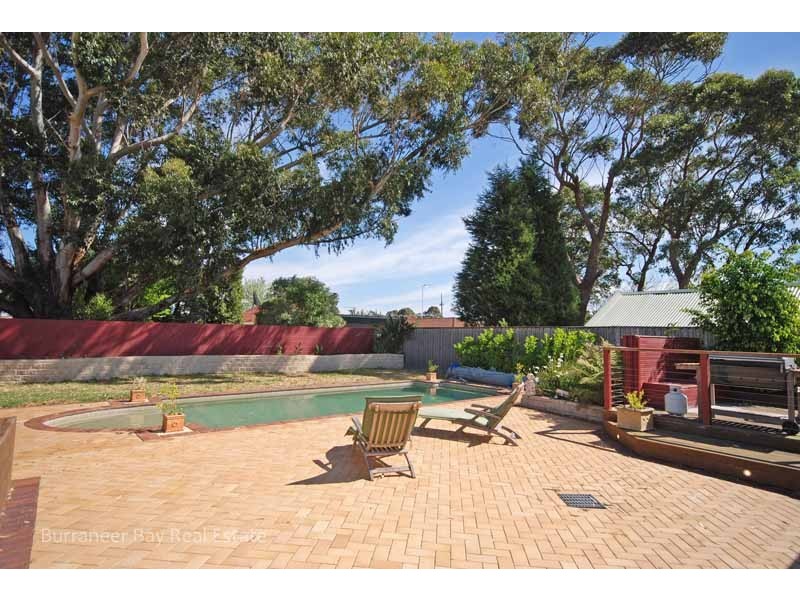 6 Daphne Street, Caringbah NSW 2229