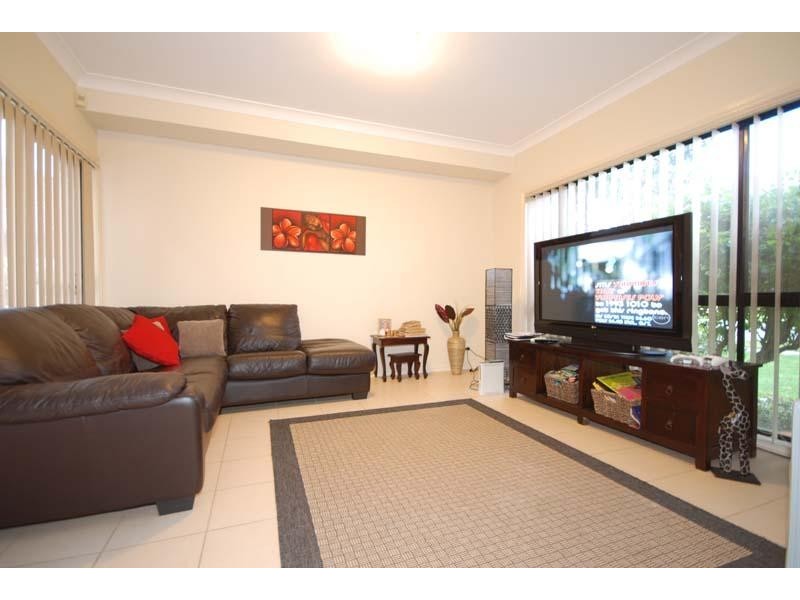 1/25-27 Taronga Parade, Caringbah NSW 2229