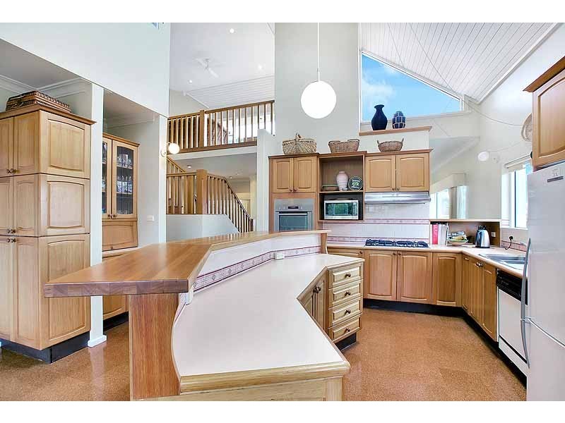 6 Binaville Avenue, Burraneer NSW 2230