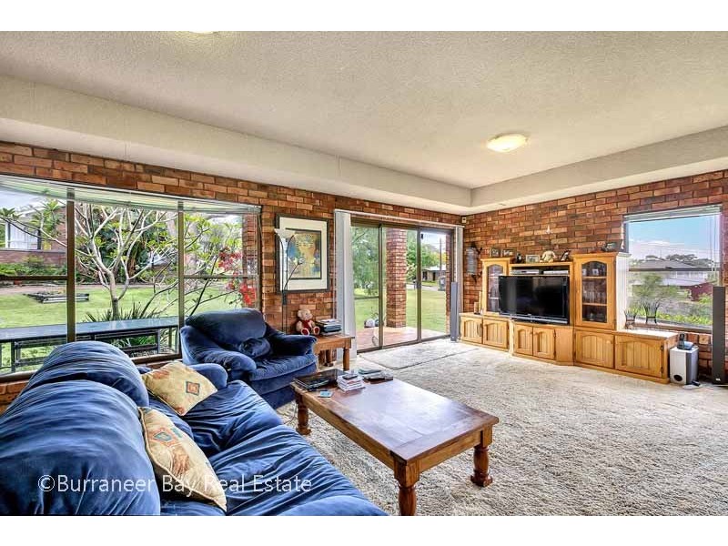 6 Bell Place, Burraneer NSW 2230