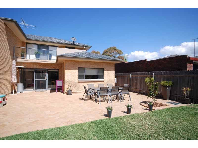 17B Telopea Avenue, Caringbah South NSW 2229