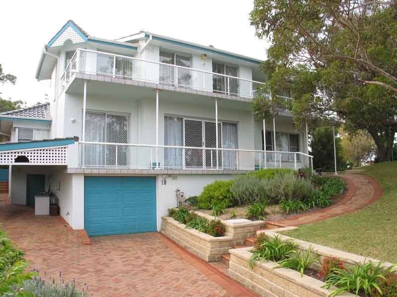 19 Rutherford Avenue, Burraneer NSW 2230