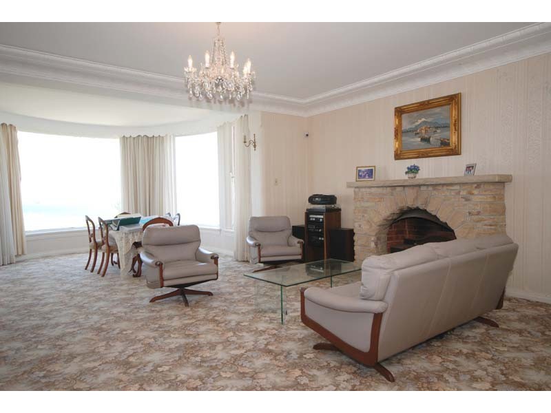 12 Rutherford Avenue, Burraneer NSW 2230