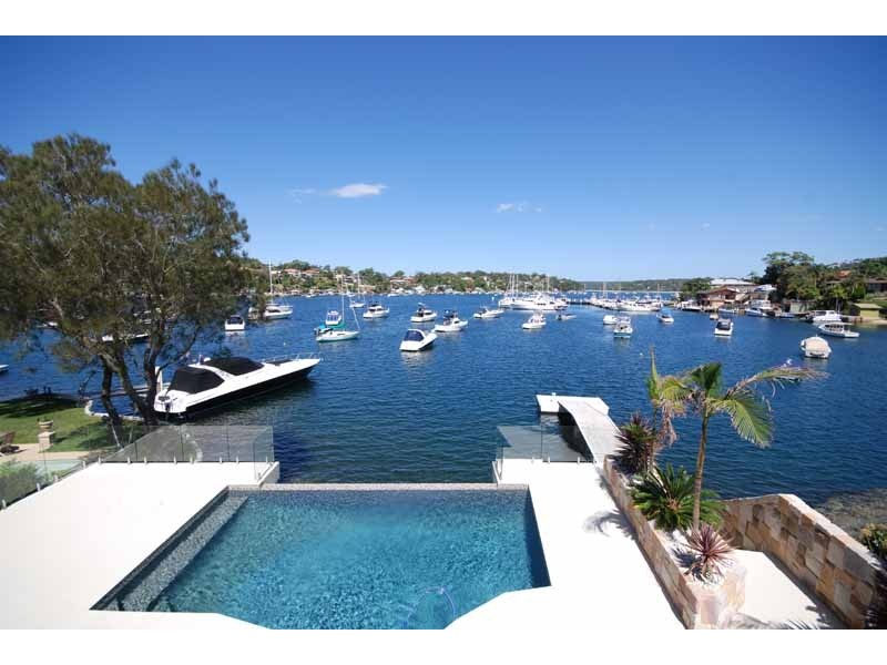 58 Grandview Parade, Caringbah NSW 2229