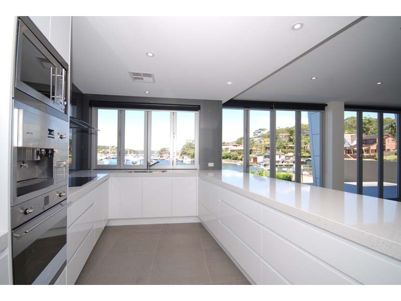 62 Grandview Parade, Caringbah NSW 2229
