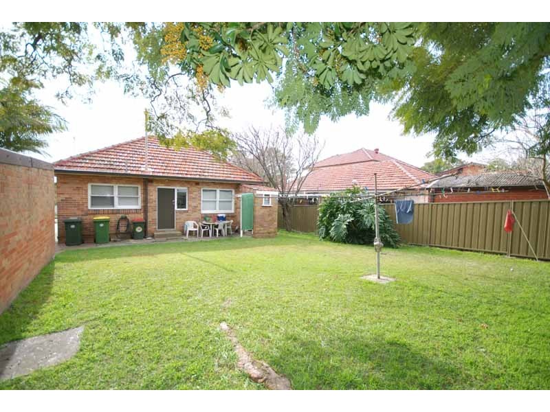 30 Edinburgh Crescent, Woolooware NSW 2230