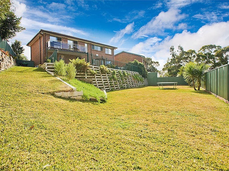 6 Esperance Place, Yarrawarrah NSW 2233