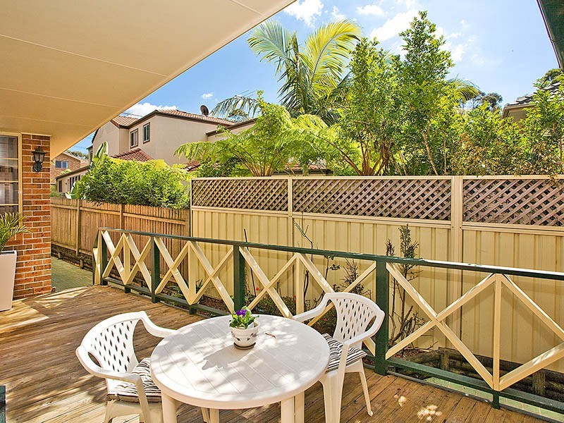 2/2 Premier St, Gymea NSW 2227