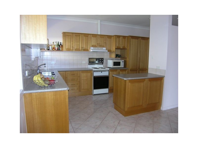 77 Kareena Rd, Miranda NSW 2228