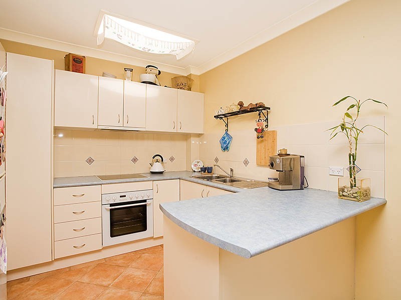 2/218 Box Road, Miranda NSW 2228