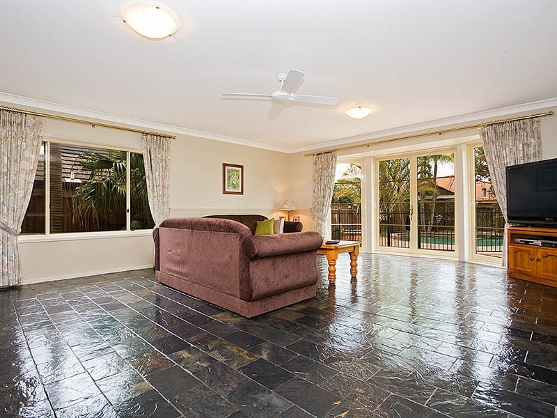 6 Egret Place, Woronora Heights NSW 2233