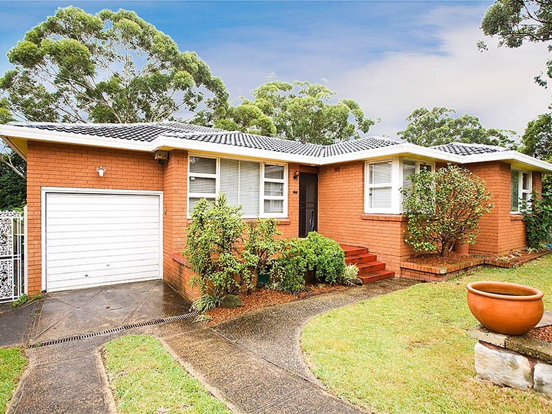 4 Magnolia Street, Kirrawee NSW 2232