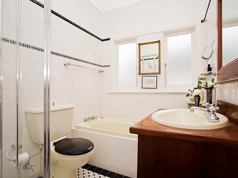 19 Yarra Burra, Gymea Bay NSW 2227