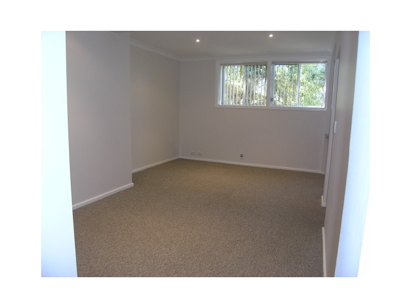 54 Dumbarton Place, Engadine NSW 2233