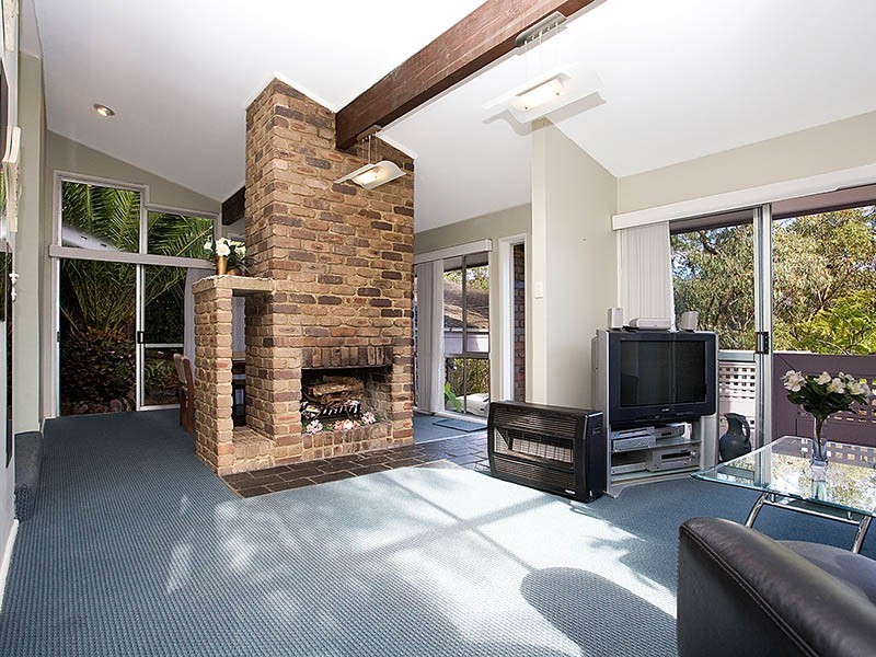 22 Turrella Rd, Yarrawarrah NSW 2233