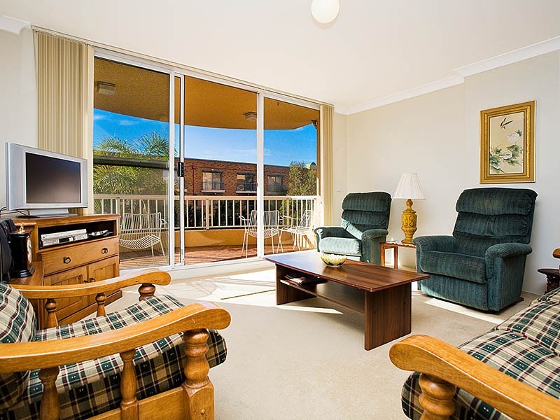 9/16 Willock Avenue, Miranda NSW 2228