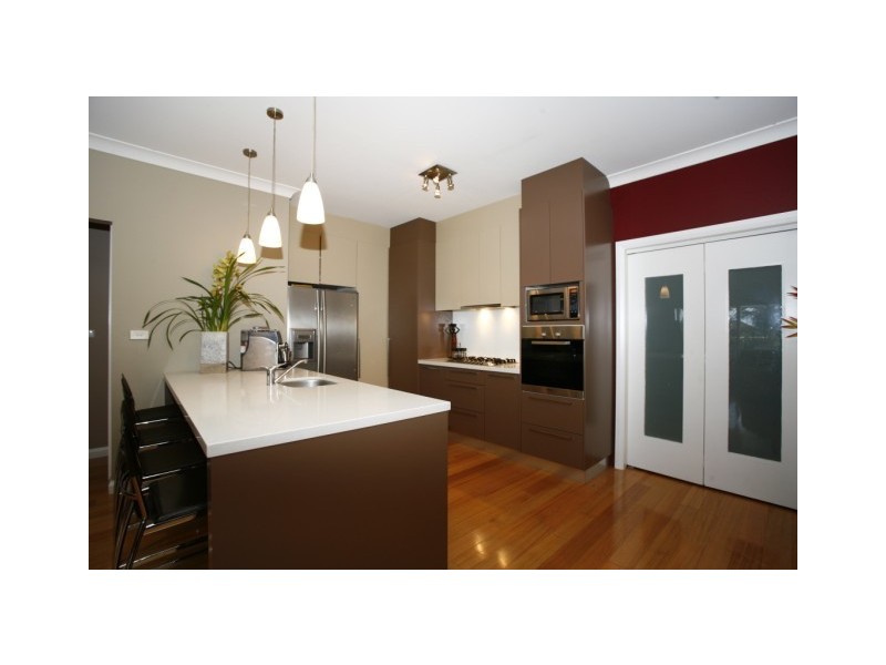 14 Walker St, Gymea NSW 2227