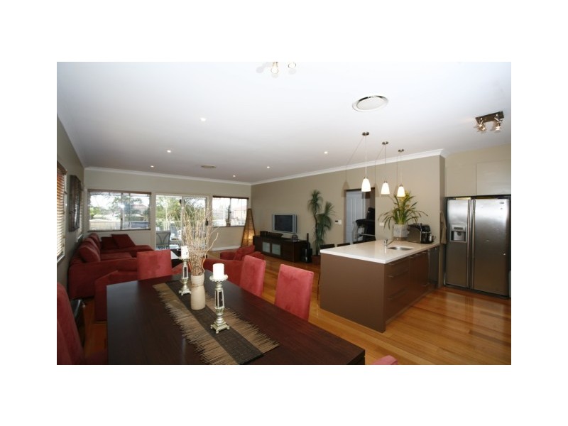 14 Walker St, Gymea NSW 2227