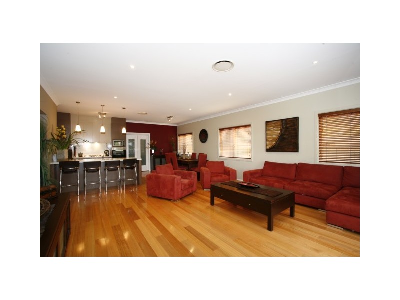 14 Walker St, Gymea NSW 2227