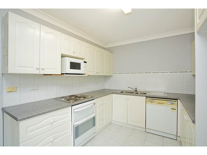 2/183 Woronora Road, Engadine NSW 2233
