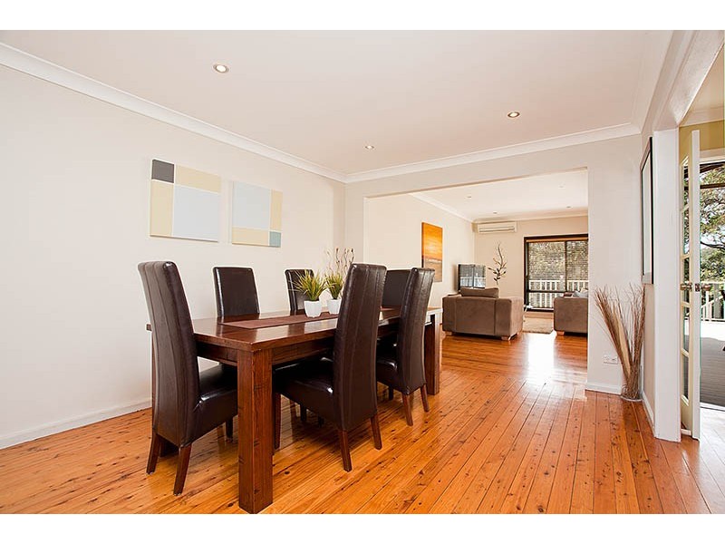 136 Cooriengah Heights Rd, Engadine NSW 2233
