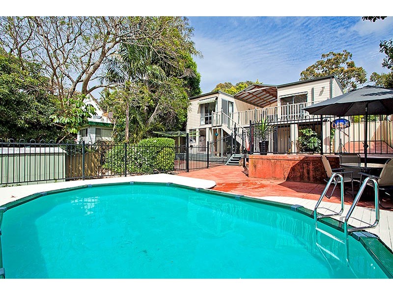 136 Cooriengah Heights Rd, Engadine NSW 2233