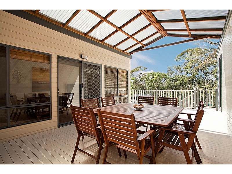 136 Cooriengah Heights Rd, Engadine NSW 2233