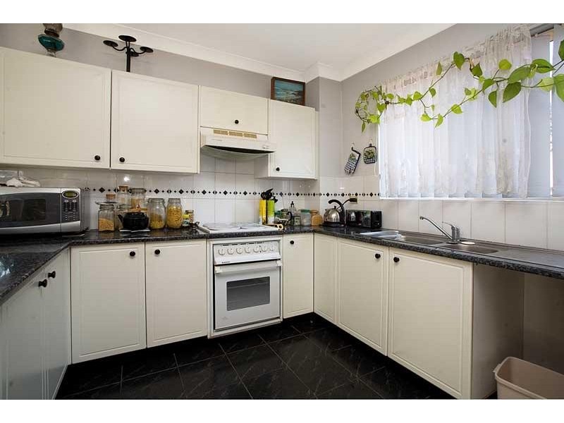 4/57 Eton St, Sutherland NSW 2232