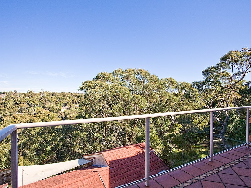 1/2 Lincoln Crescent, Bonnet Bay NSW 2226