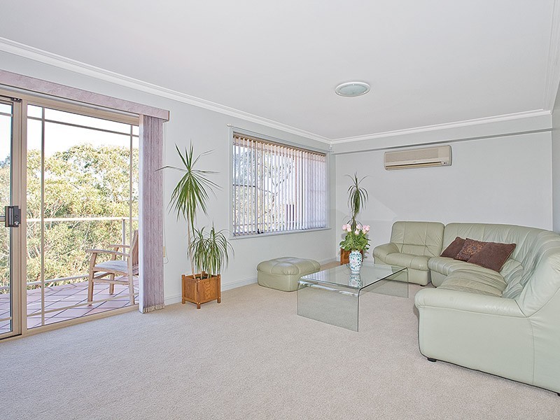 1/2 Lincoln Crescent, Bonnet Bay NSW 2226
