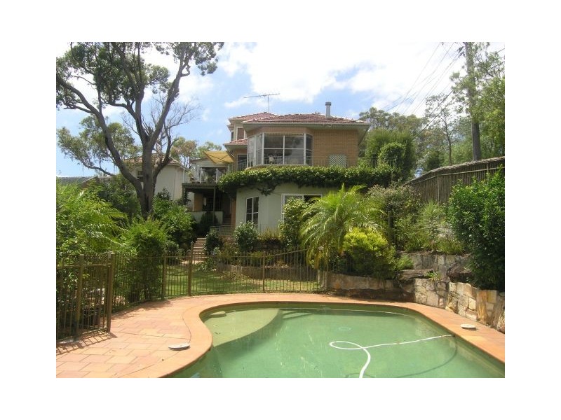 8 Yellamble St, Yowie Bay NSW 2228