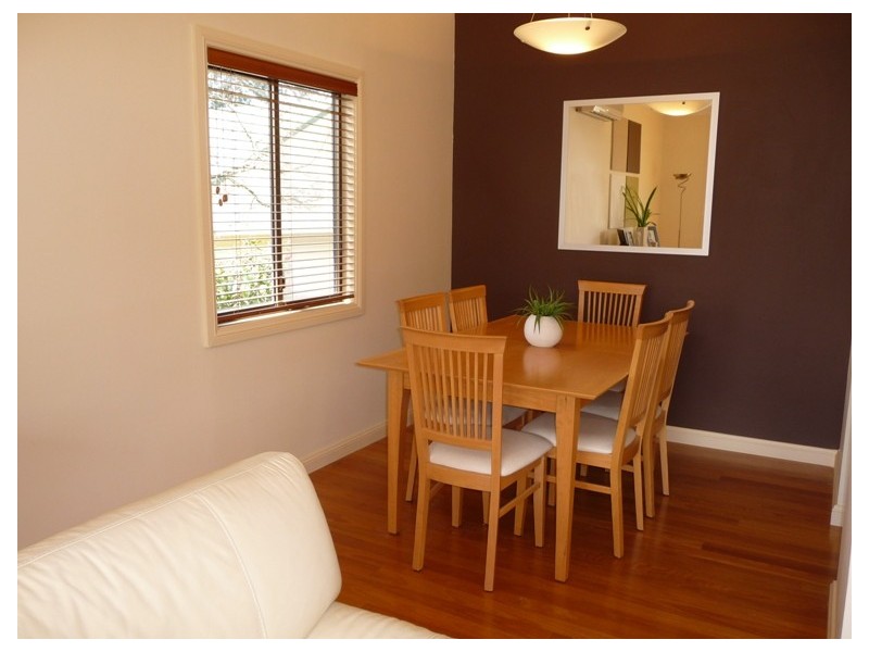 28 Cudgee Rd, Gymea Bay NSW 2227