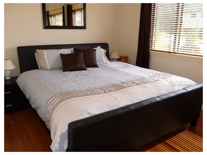 28 Cudgee Rd, Gymea Bay NSW 2227