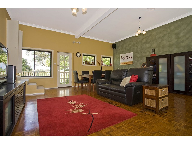 40 Gorada Avenue, Kirrawee NSW 2232