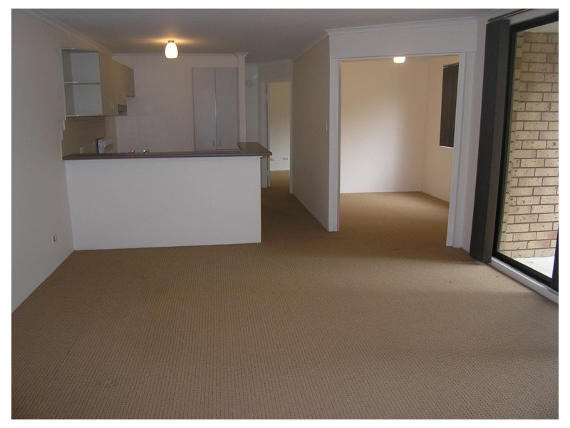 40/125 Oak Rd, Kirrawee NSW 2232