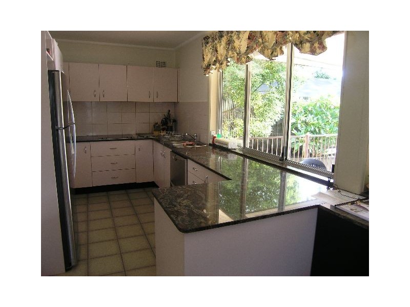 27 Acacia Rd North, Kirrawee NSW 2232