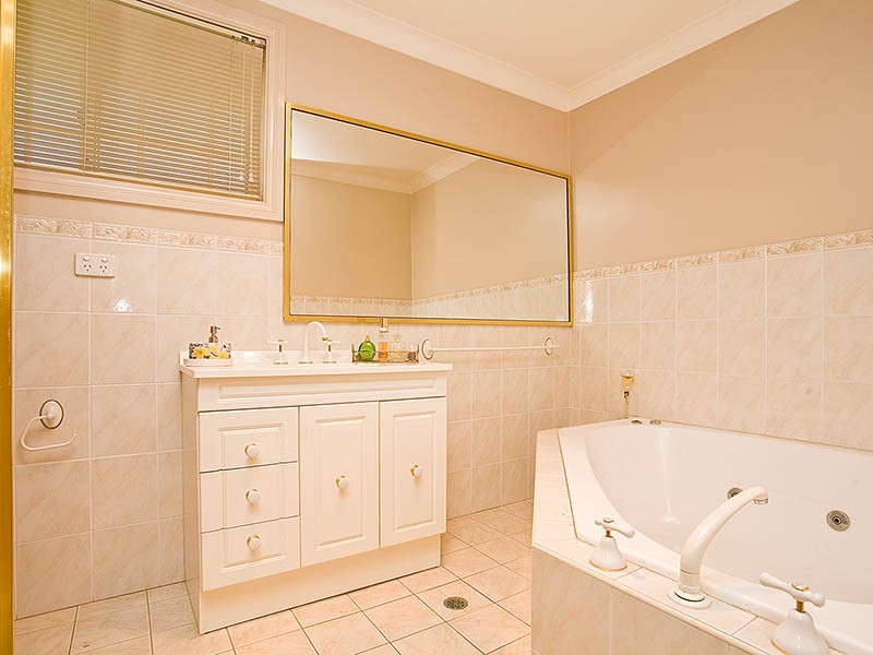 12b Harley Street, Sylvania NSW 2224