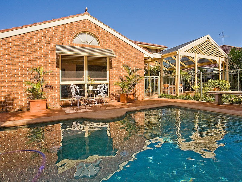 48 Portmadoc Drive, Menai NSW 2234