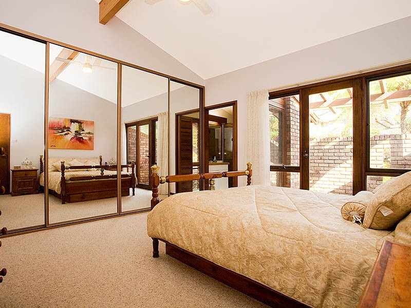 2 Esperance Place, Yarrawarrah NSW 2233