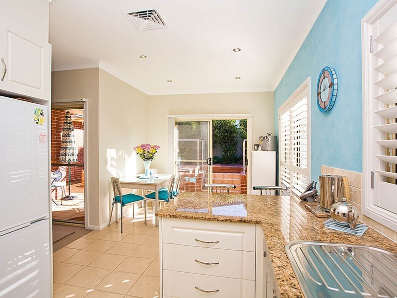 4/5 Wallumatta Rd, Caringbah NSW 2229