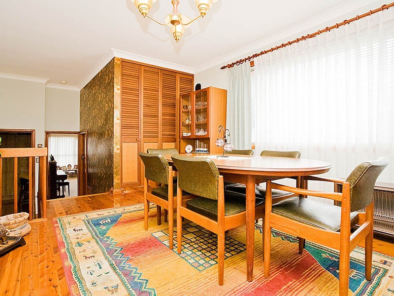 4 Mundakal Ave, Kirrawee NSW 2232