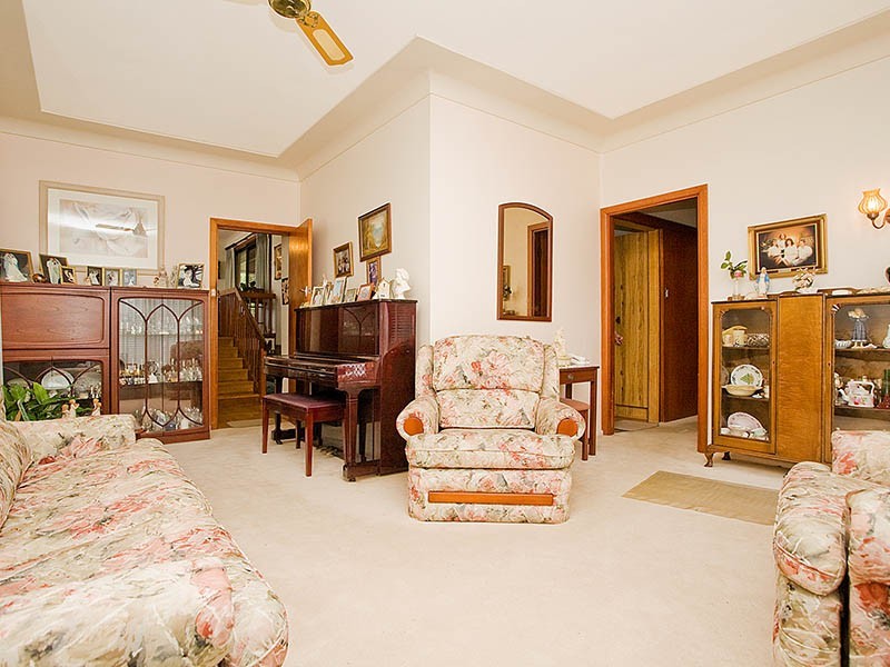 4 Mundakal Ave, Kirrawee NSW 2232